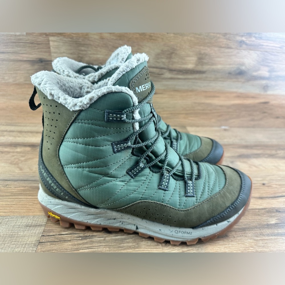 Merrell Olive Green Quilted Winter Boots with Faux Fur